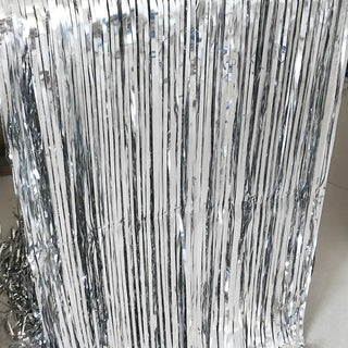 Door drapery, Available in several different colors