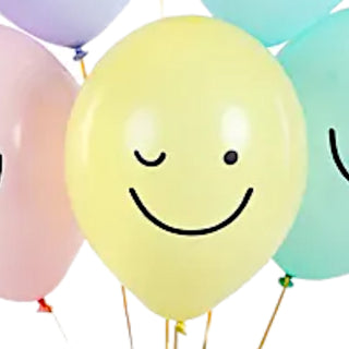 Smiling latex balloon with helium 30cm