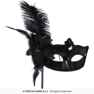 Svart mask på pinne, vuxen