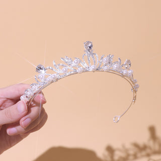 Kunglig Tiara med Kristaller & Pärlor