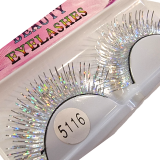 Iridescent False Eyelashes