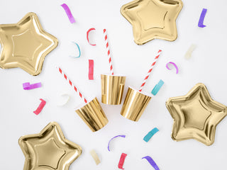 Papptallrikar Stjärna Guld – 23 cm (6-pack) | Eleganta Engångstallrikar till Fest